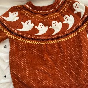 ADORABLE HALLOWEEN SWEATER!